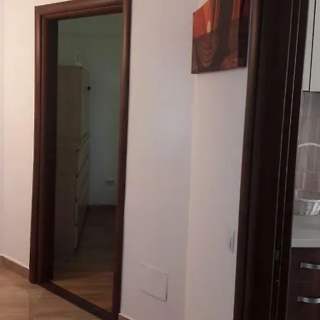Apartament Deea アパート ナボダリ