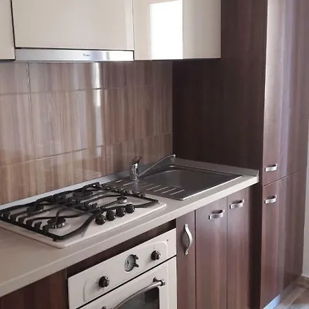 アパート Apartament Deea ナボダリ