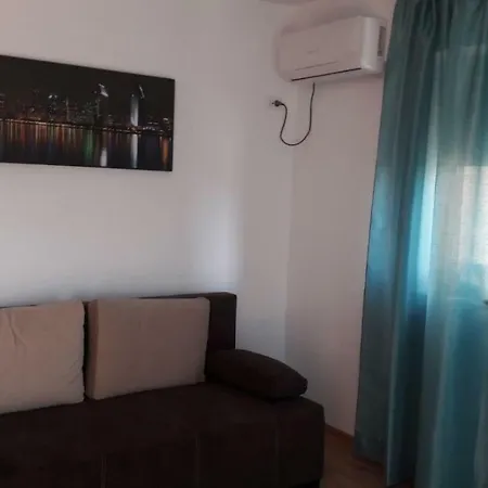Apartament Deea ナボダリ