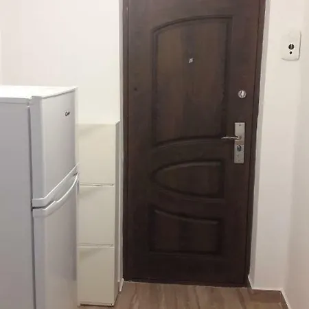 Apartament Deea *