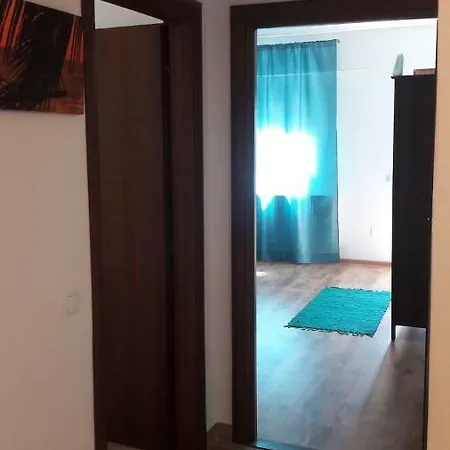 Apartament Deea ナボダリ